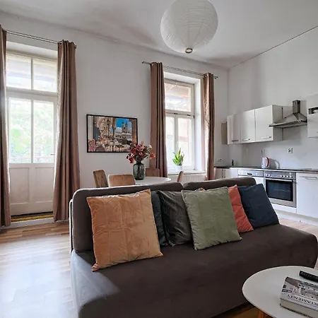 Apartment Urban Nest Swietego Marka27